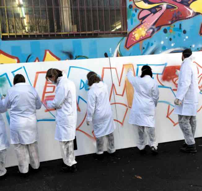 Réservez votre atelier Team building street art sur MAXO ART STORE